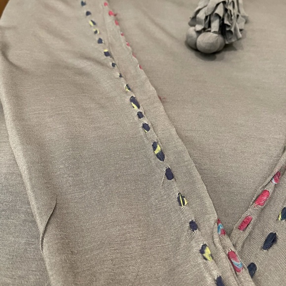 New Boho Grey quilted back long sleeve tunic - Picture 11 of 14